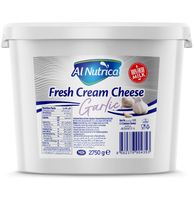 Full Fat Fresh Spreadable Cheese with Garlic and Basil