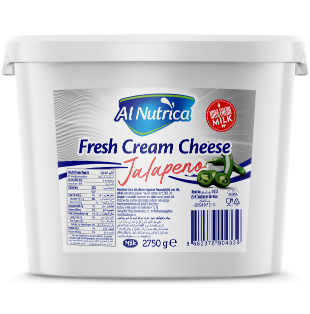 Full Fat Fresh Spreadable Cheese with Jalapeño Pepper